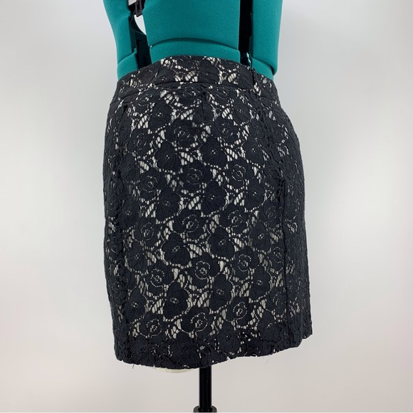 Pure Alfred Sung Black Lace Mini Skirt, Medium - Picture 8 of 16